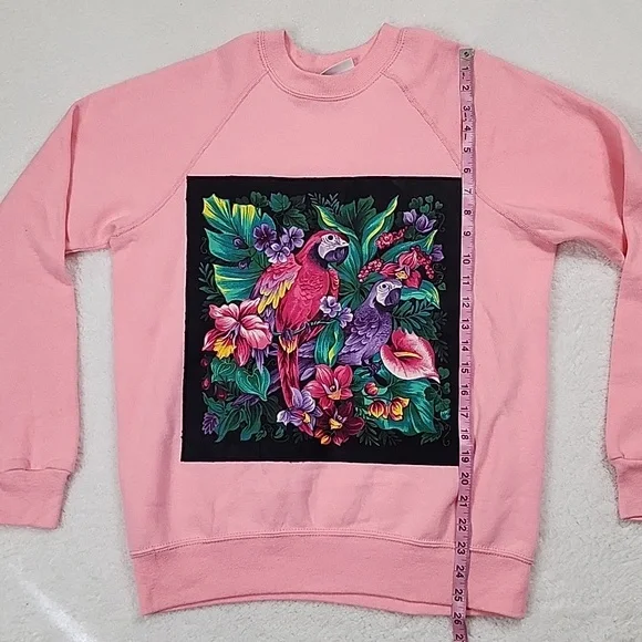🦜 Vintage Bassett Walker Pink Tropical Parrot Sweatshirt - Picture 4 of 8